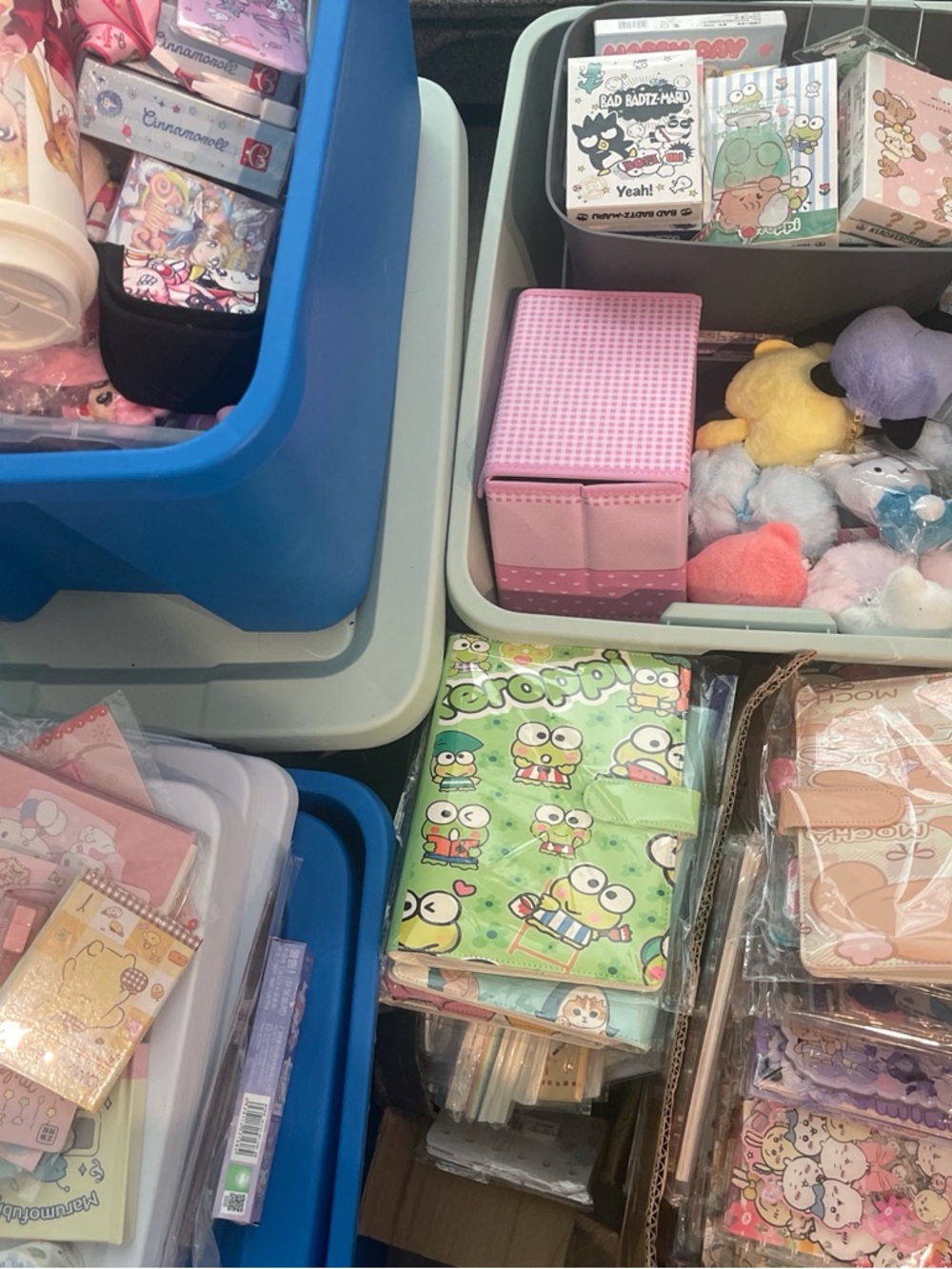 Bulk Stationery and Gifts